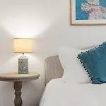Apartment Beautiful House And In National Park Sintra