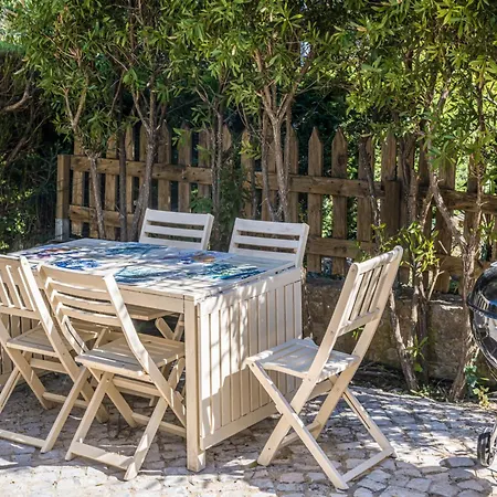 Hideaway In National Park Sintra